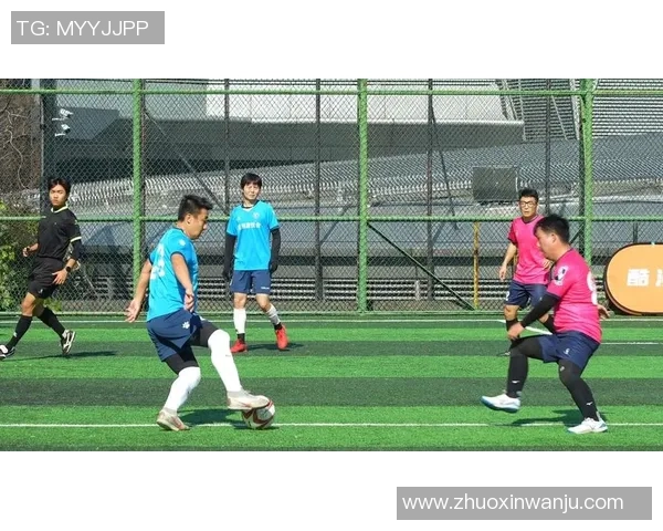 杭州足球队个人能力提升引发热议助力球队崛起与发展